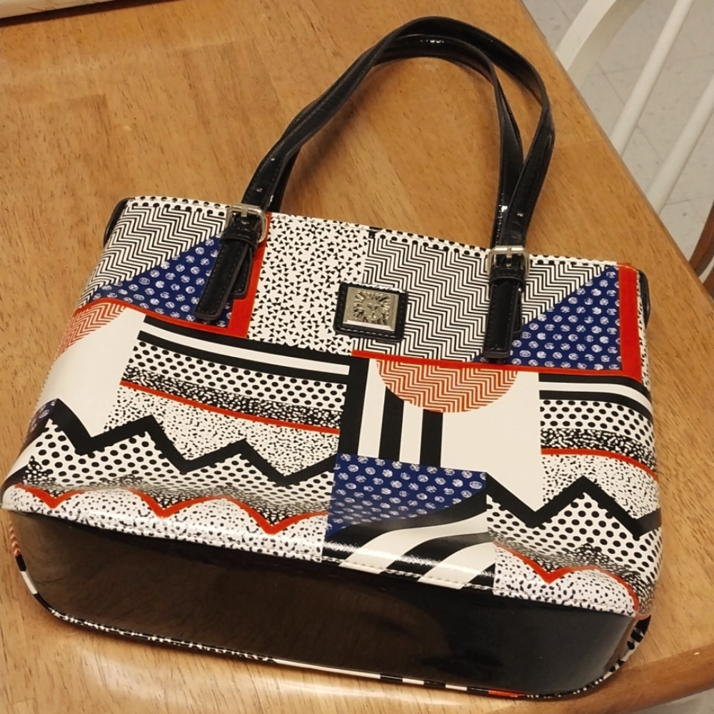 Handbag